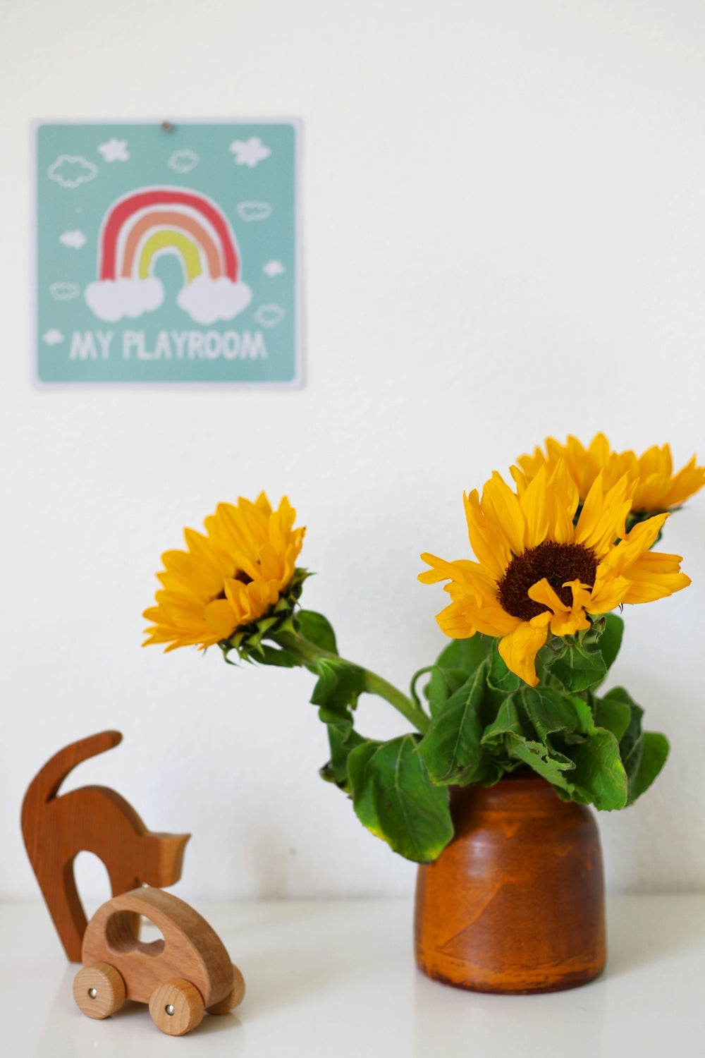 Cómo el Bus Escolar Inspira Actividades Sensoriales y Juguetes Montessori en la Educación de los Niños