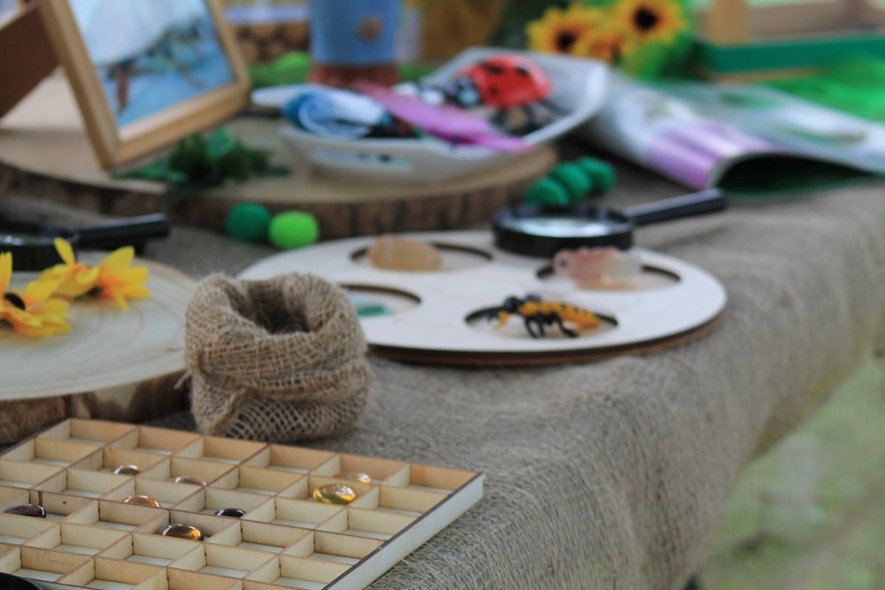 Cubos para Apilar Safari: Guía Completa para Actividades Sensoriales Montessori con Juguetes Educativos