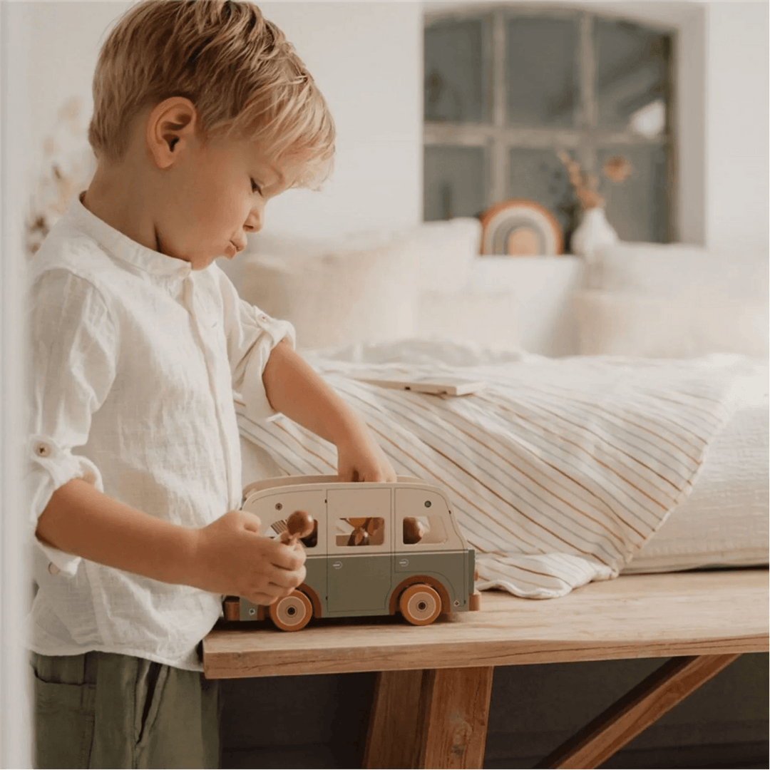 16_054faa60-1580-490f-8d52-b84ed38ec2e0 - Bimbi Montessori
