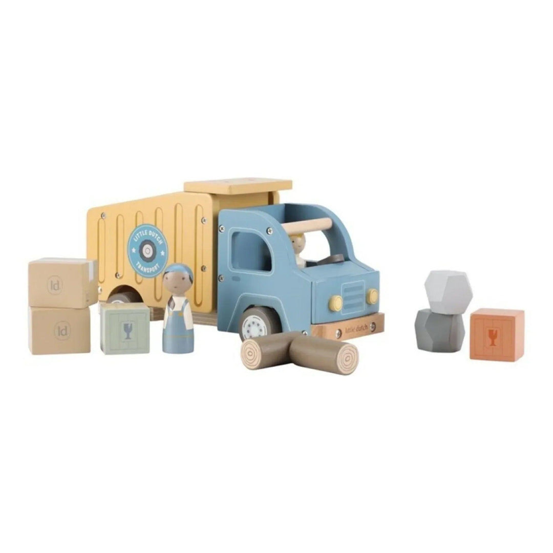 Camion de livraison en bois Little Dutch avec figurine de conducteur et blocs de chargement colorés sur fond blanc