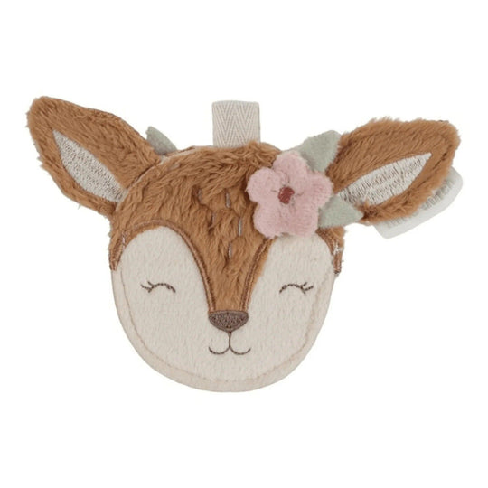 Applique tête de cerf marron clair avec fleur rose et oreilles douces, idéale pour les couronnes décoratives