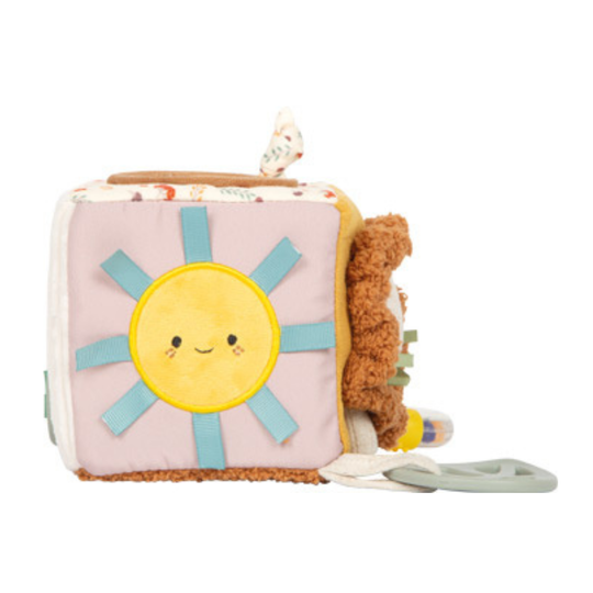 Little Lion activity cube - sensory detail | Legler