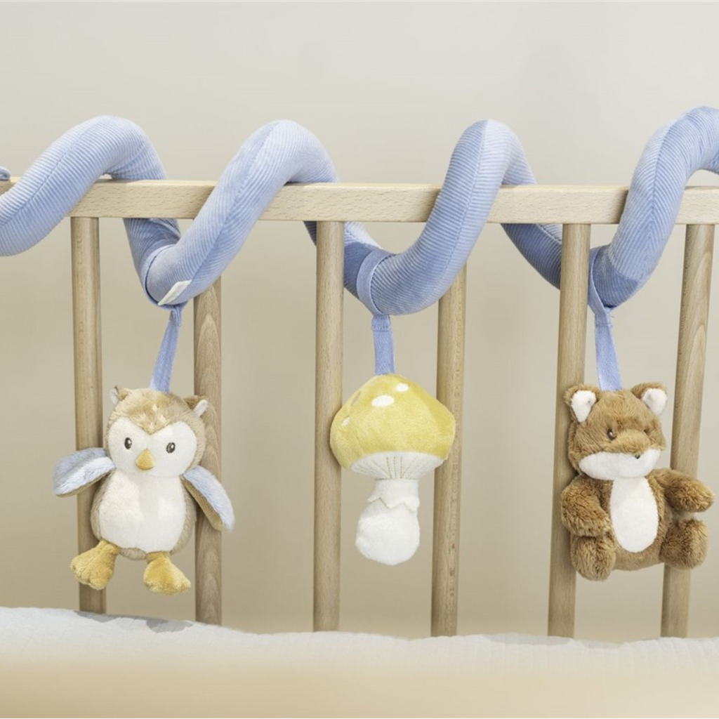 Activités en spirale avec champignon, hibou et renard