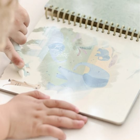 Libro mágico para colorear con agua Jim Safari de Little Dutch, imagen 2