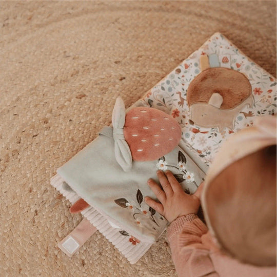 libroblanditofairygarden - Bimbi Montessori