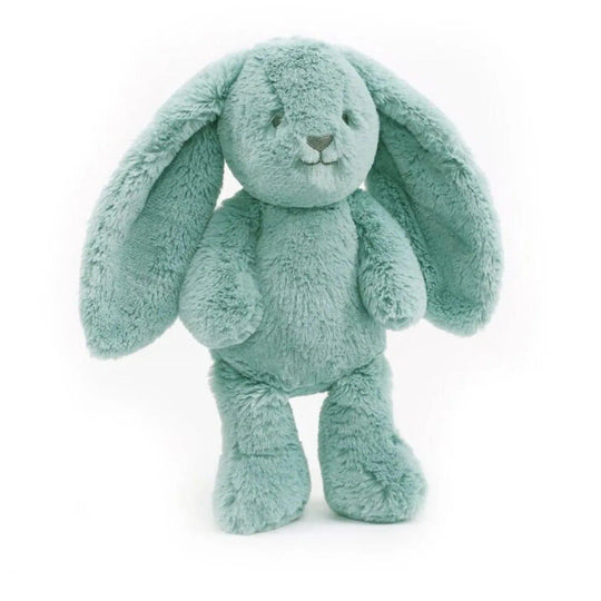 Coniglietto di peluche color menta con lunghe orecchie, in posizione eretta, ideale come giocattolo per bambini.
