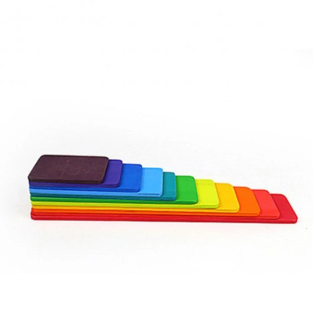 Set di tavolette graduate color arcobaleno per la classificazione e la seriazione Montessori.
