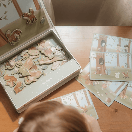Jeu magnétique Forest Friends de Little Dutch avec pièces et cartes illustrées