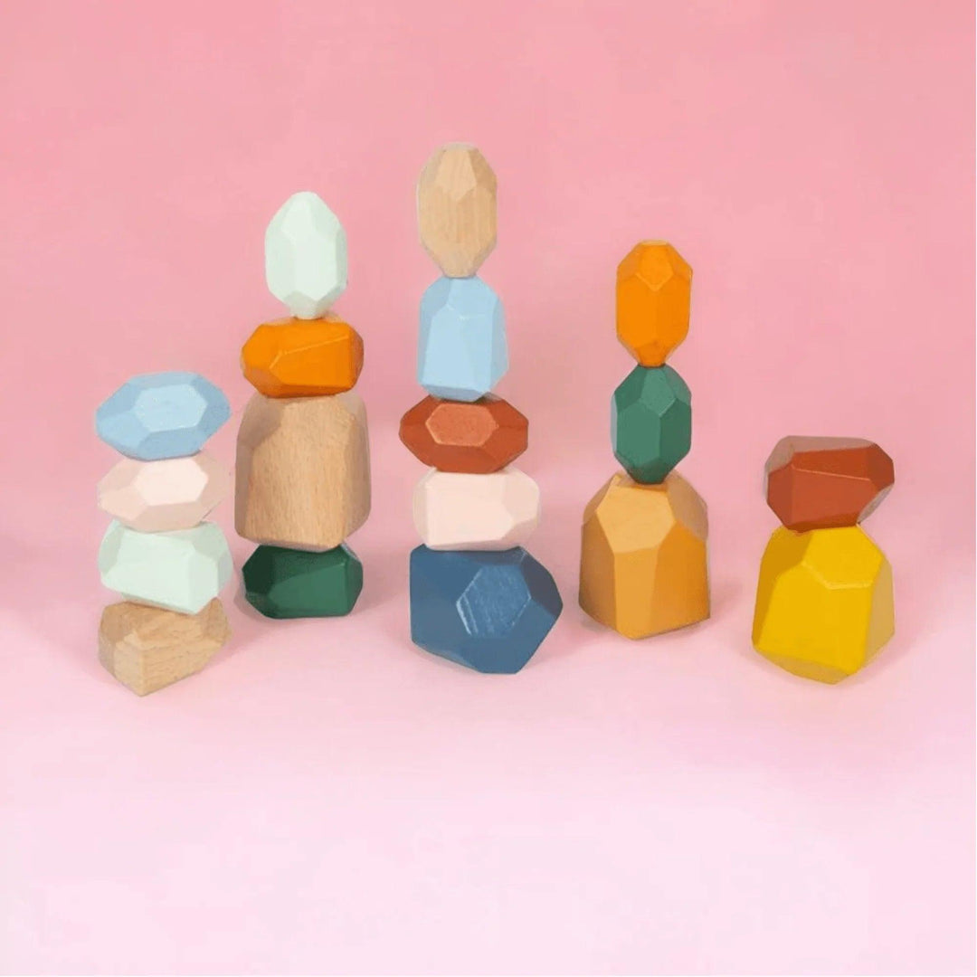 Equilibrio di pietre di diversi colori