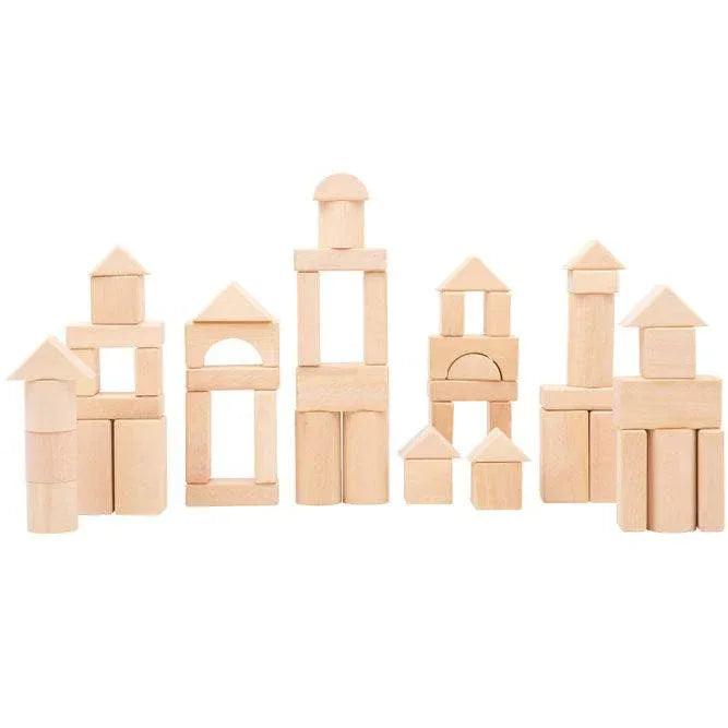 Natural wood building block set, ideal for encouraging creativity and motor development in children.