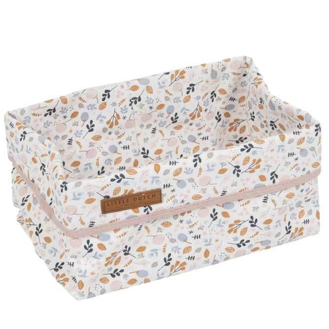 Cesta modelo grande de tela estampada en colores suaves y motivo floral. Ideal para poner los pañales y accesorios necesarios para la higiene del bebe.
