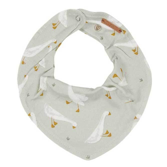 Questo bavaglino bandana assorbe l'umidità mentre si mangia. Può essere utilizzato anche come elegante sciarpa. È foderato e ha due bottoni automatici per una facile regolazione. Presenta un motivo a paperella color pastello.